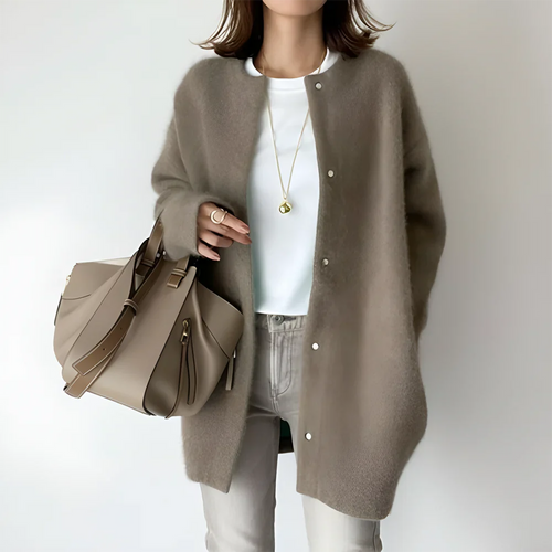 ALICIA | Luxurious Cardigan