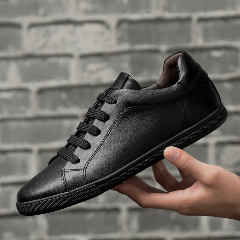 LUCA | Casual Leather Sneaker