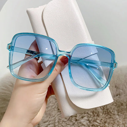 JENNIFER | Oversized Square Sunglasses